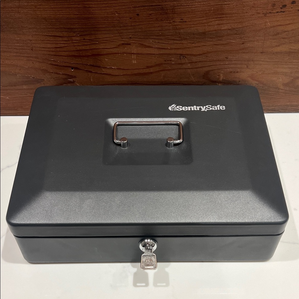 🔥‼️Black Cash Box with Coin Tray‼️🔥 - Picture 2 of 7